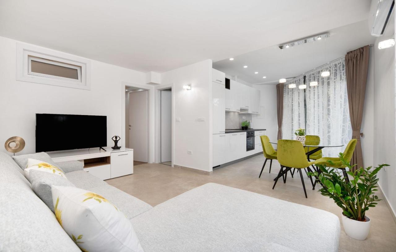 Apartment Amadeo Σπλιτ Εξωτερικό φωτογραφία
